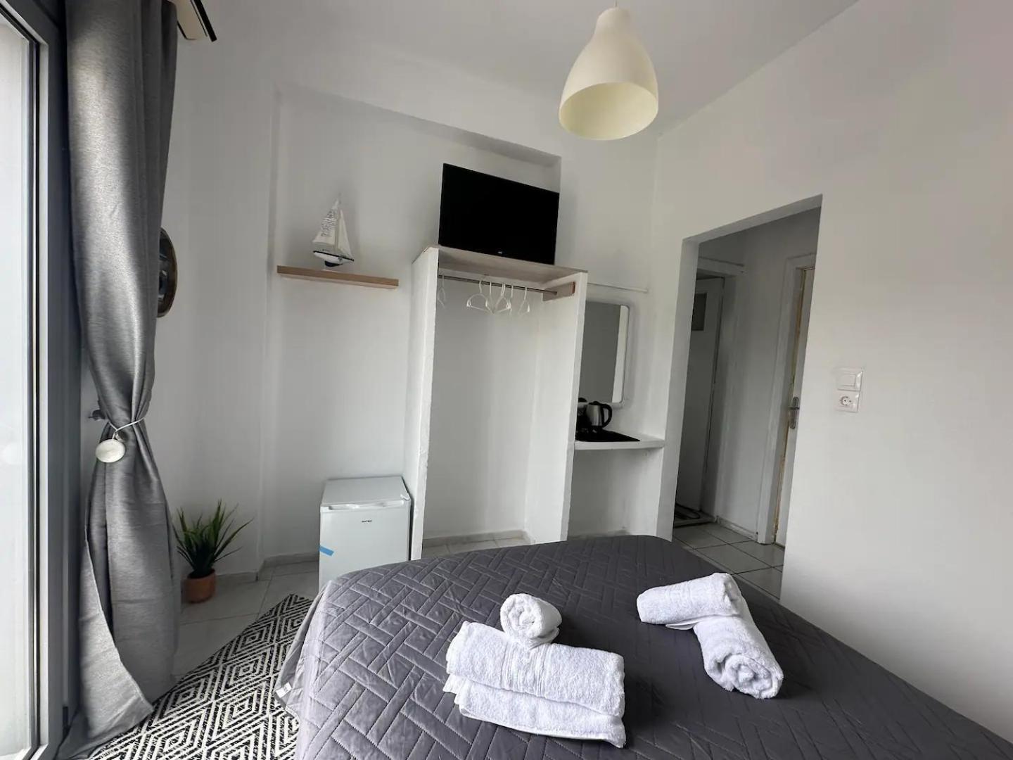 Nicole Rooms Santorini Вотон Экстерьер фото