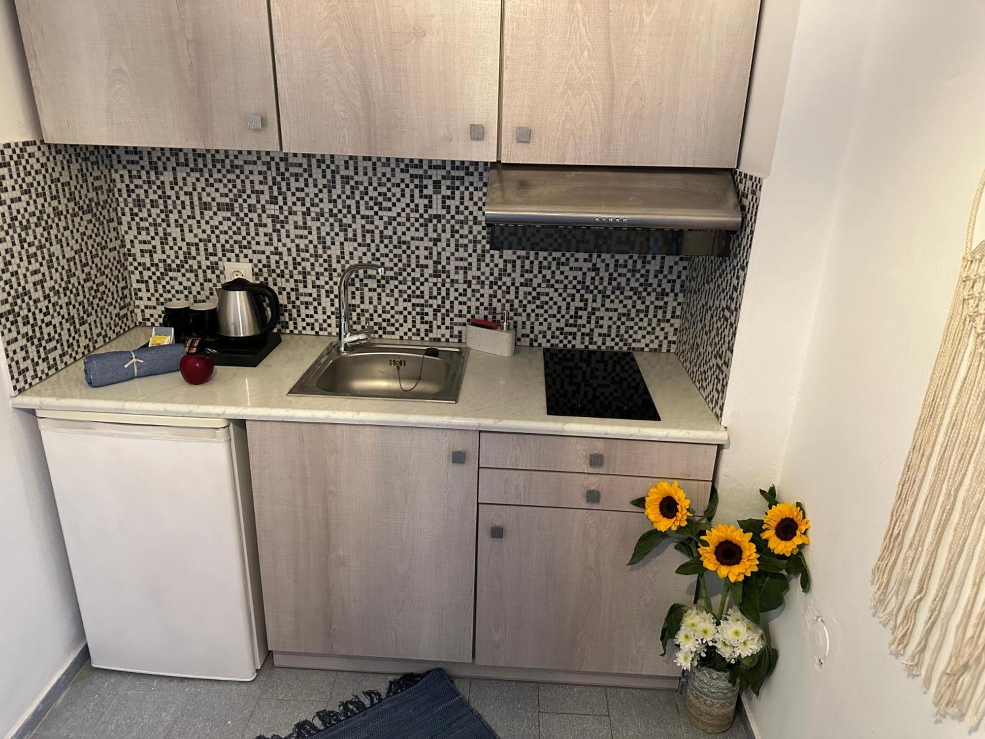 Nicole Rooms Santorini Вотон Экстерьер фото